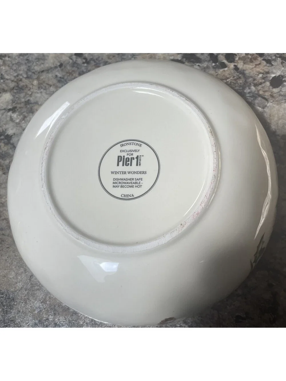 Pier 1 Winter Wonders Santa Reindeer Rudolph 8 In. Pasta/Salad Serving Bowl
